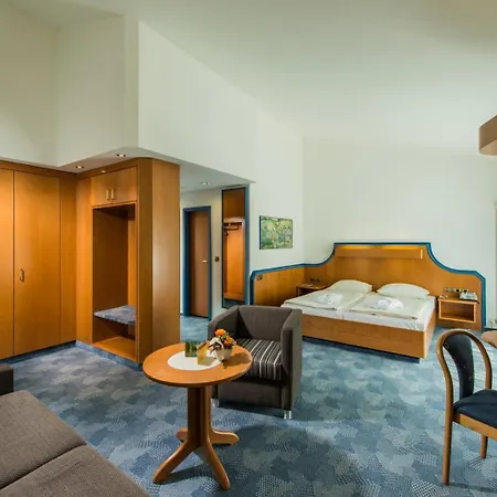 Posthotel Rotenburg 4*