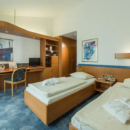 Posthotel Rotenburg 4*