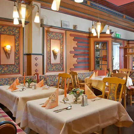 Hotell Posthotel Rotenburg 4*